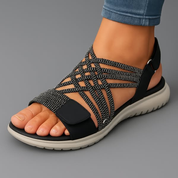 The Reinette Strap Sandal